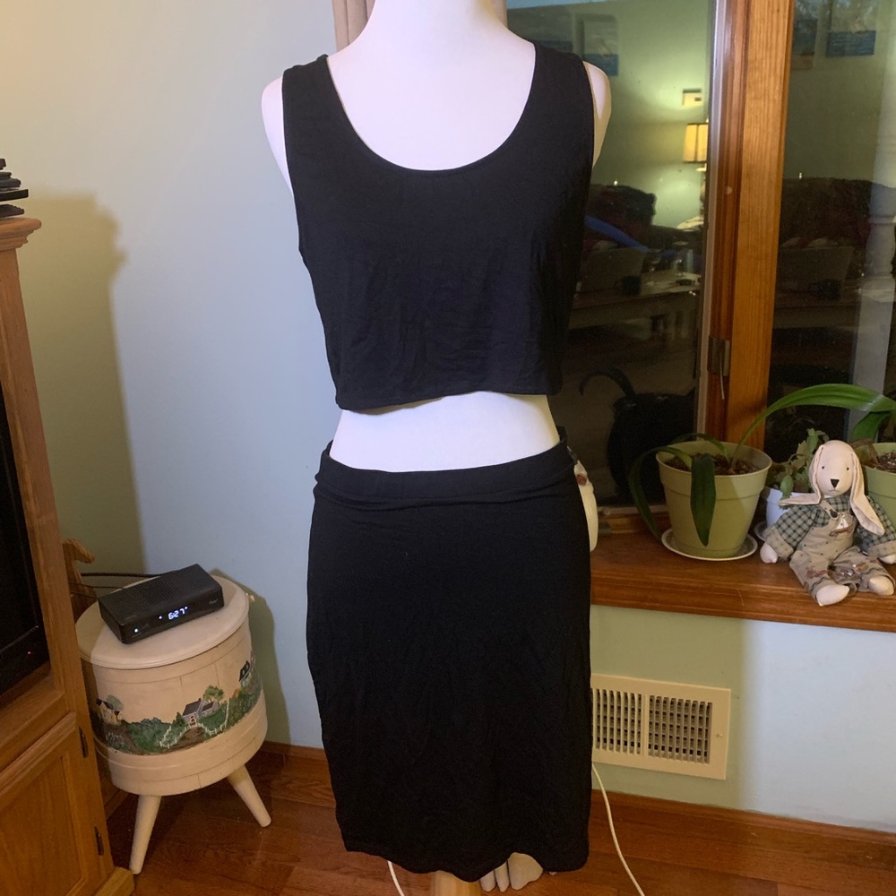 Fashion Nova skirt & crop, NWT